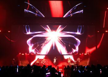 中秋連假回家團圓　麋先生人氣爆棚趕場開唱忙翻天