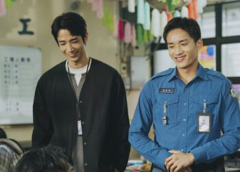 《監所男子囚生記》拍出粉紅名場面 劉以豪×陳澤耀四目相交火花強烈惹觀眾姨母笑