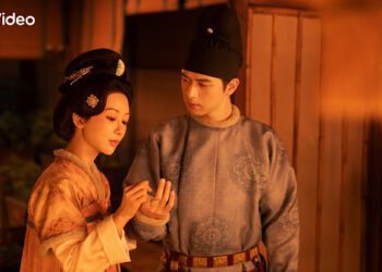 楊紫、李現一集親五次！「浴池裸吻」突破古裝尺度甜翻網