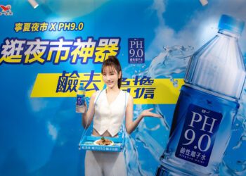 揹著吃就是生活儀式感！曾莞婷力推夜市必備神器