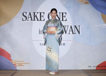 大久保麻梨子百萬和服亮相報喜訊  明年迎結婚10週年規劃歐洲蜜月