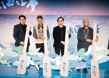 夏曼・藍波安自蘭嶼親臨《大海浮夢》首映會 分享父子造舟的海洋人生