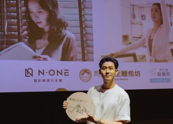 李玉璽《慶祝》成為女性心目中「理想男人」 ！「準新娘」李沐激讚：演起來太真實