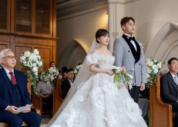 張睿家黃安若舉辦婚宴 小提琴伴奏步入禮堂 誓言許下永恆承諾