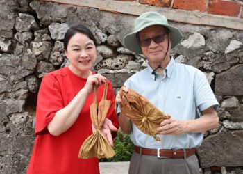 百大文化基地20條名人帶路首發團 小野與陸小芬重返桂花巷