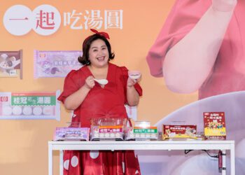 鍾欣凌體驗湯圓傳統六道工序 冬至前夕拜師 挑戰義式提拉米蘇湯圓奶酪