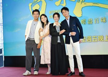 星卉首演媽媽崩潰喊「真的老了」 王樂妍跳海、挺大肚夏天拍攝吃足苦