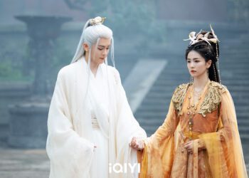 曾舜晞自曝與白鹿拍吻戲竟親到缺氧還中暑  高空貼臉轉圈圈畫面太難忘