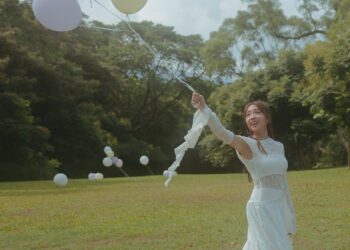 〈天使借的溫柔〉打開艾薇淚腺唱哭自己！錄音潰堤、MV爆哭6次感動全場