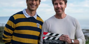 為奪280億遺產殺光繼承人 葛倫鮑威爾新作《豪門殺人指南》2026年開春第一強檔