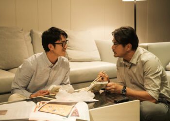 《親密之海》超越情慾表象  李銘順出浴、吳慷仁與李至正激情戲碼引熱議